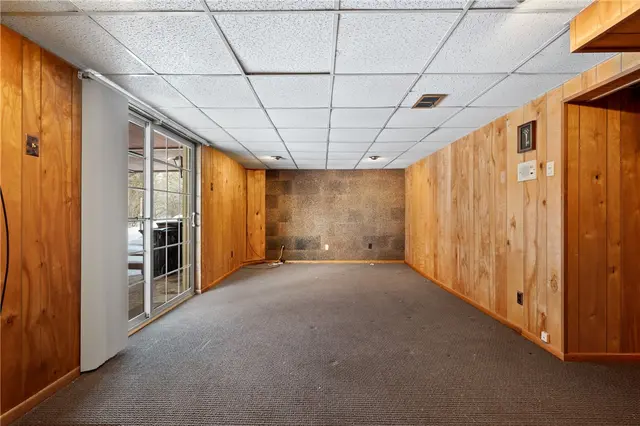369 Haugh Drive gallery image 22