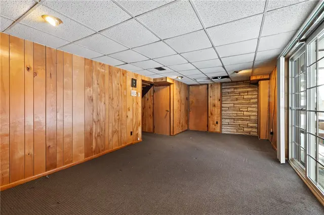 369 Haugh Drive gallery image 23