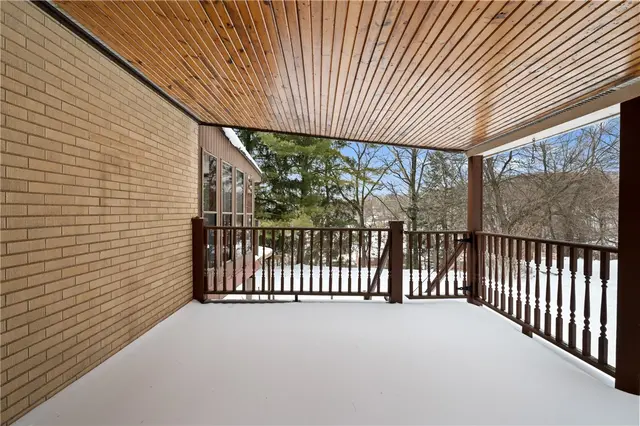 369 Haugh Drive gallery image 29