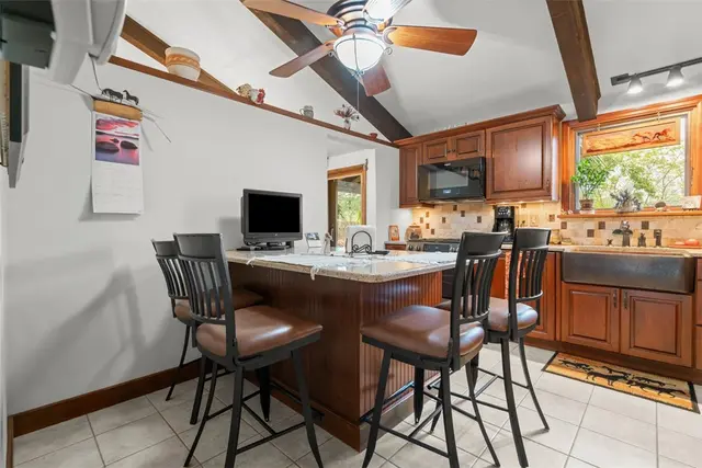 3708 Aurelia Dr gallery image 14