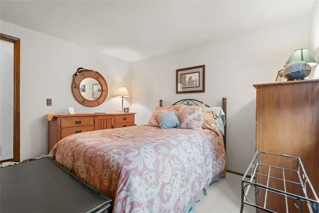 3708 Aurelia Dr gallery image 15