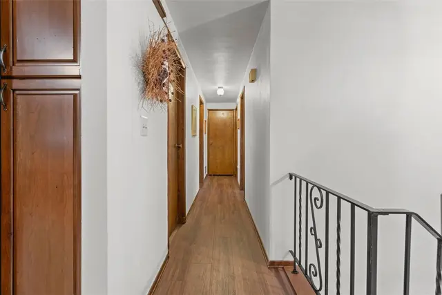3708 Aurelia Dr gallery image 41