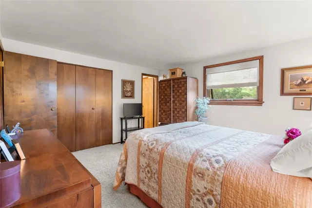 3708 Aurelia Dr gallery image 42