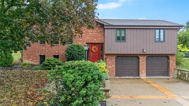 3708 Aurelia Dr