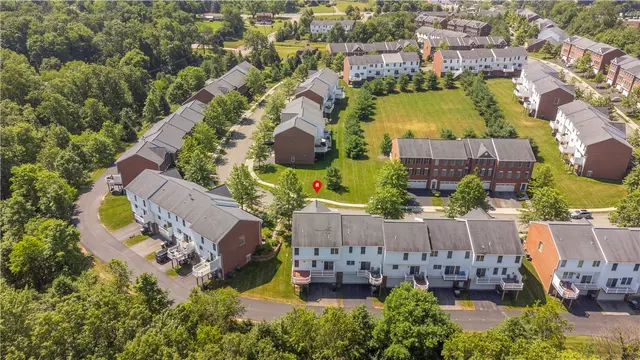 371 Marshall Heights Dr gallery image 13