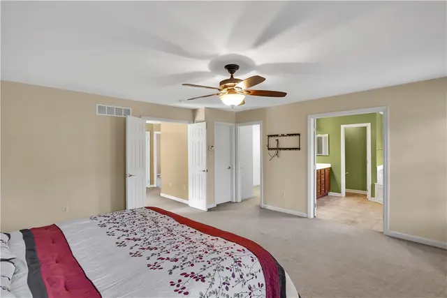 371 Marshall Heights Dr gallery image 17