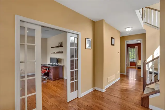 371 Marshall Heights Dr gallery image 31