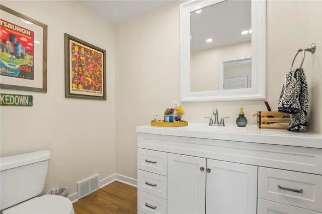 375 Reichold Road Ext gallery image 14