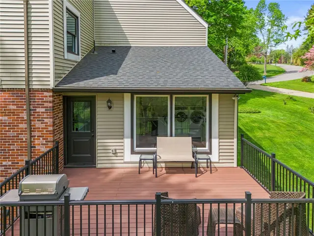 375 Reichold Road Ext gallery image 16