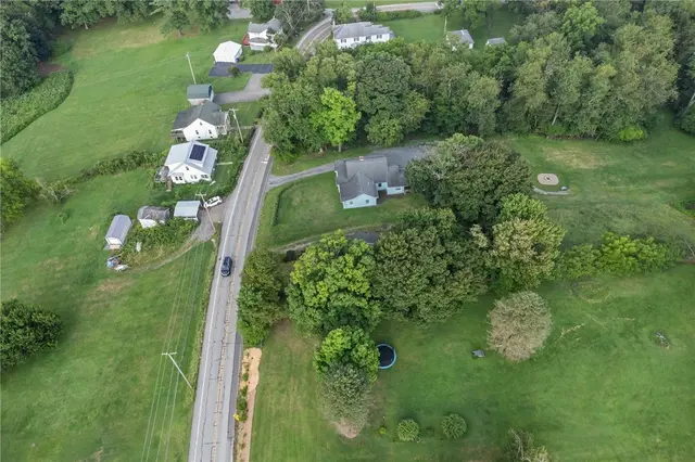 3755 Bakerstown Road gallery image 5