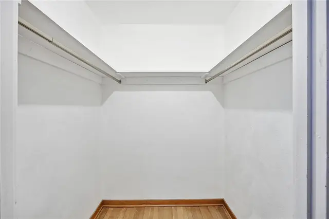 3801 Greenfield Rd gallery image 30