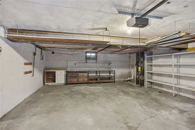 3801 Greenfield Rd gallery image 34