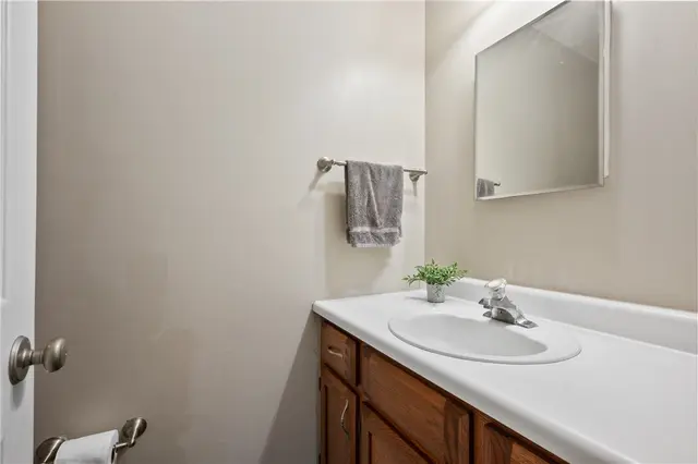 3841 Kim Ln gallery image 26