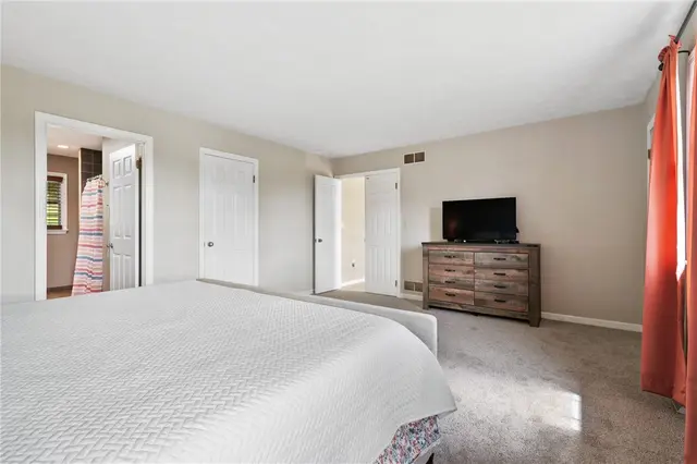 3841 Kim Ln gallery image 36