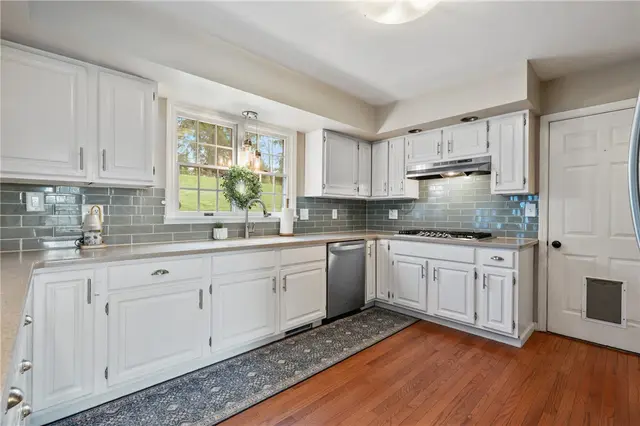 3841 Kim Ln gallery image 39