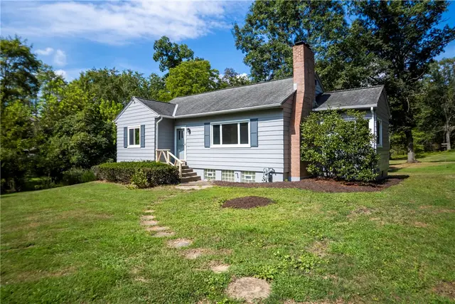 3875 Anderson Rd gallery image 5