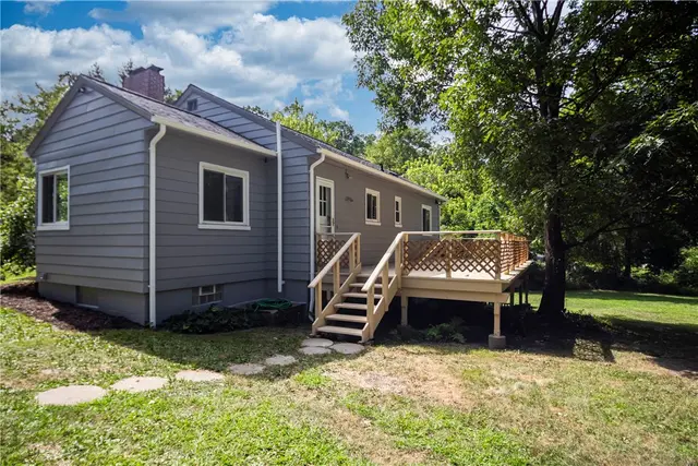 3875 Anderson Rd gallery image 28