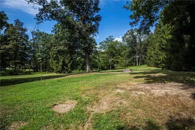 3875 Anderson Rd gallery image 32