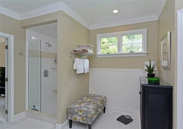 3875 Ashland Ct gallery image 11