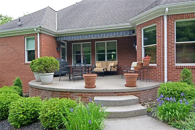 3875 Ashland Ct gallery image 12