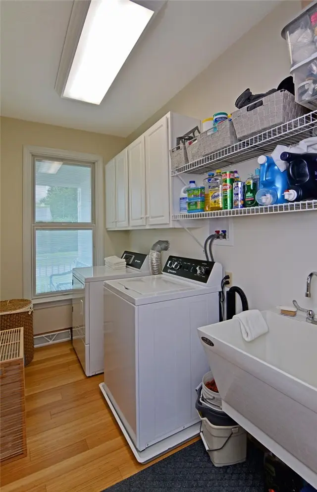 3875 Ashland Ct gallery image 13