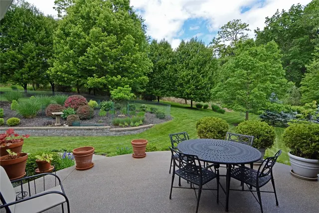 3875 Ashland Ct gallery image 14