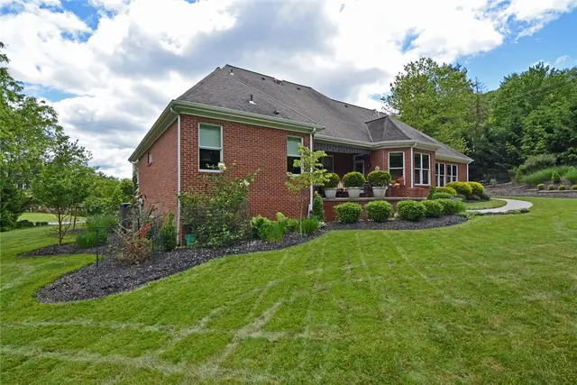 3875 Ashland Ct gallery image 16