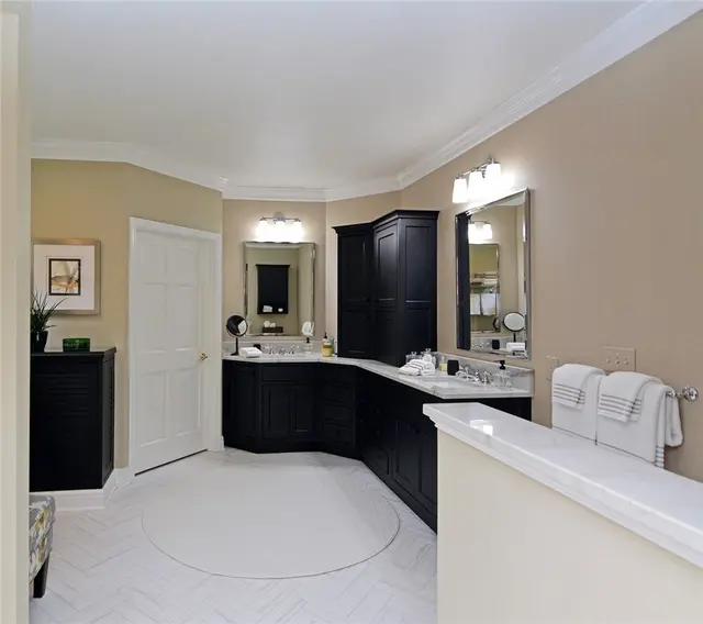 3875 Ashland Ct gallery image 18