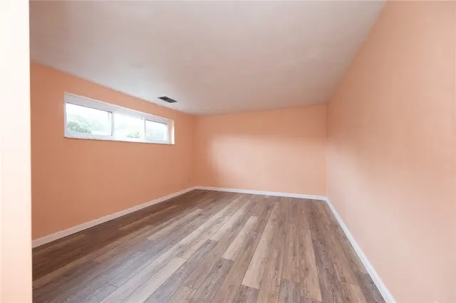 3885 COLDWATER DRIVE gallery image 3