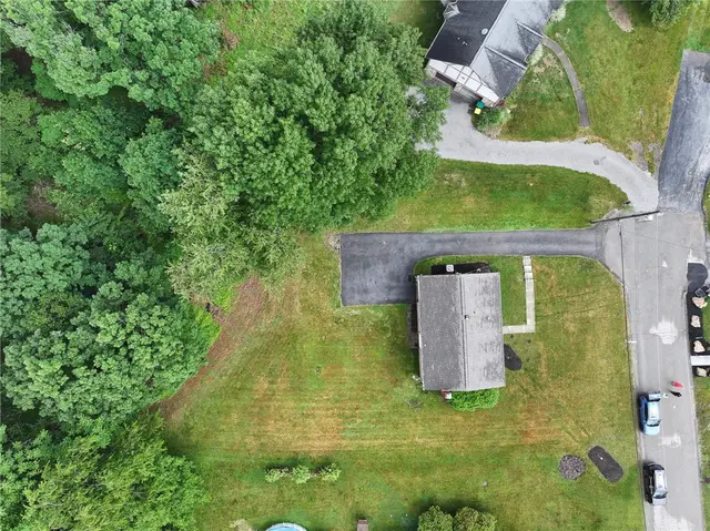 3885 COLDWATER DRIVE gallery image 11