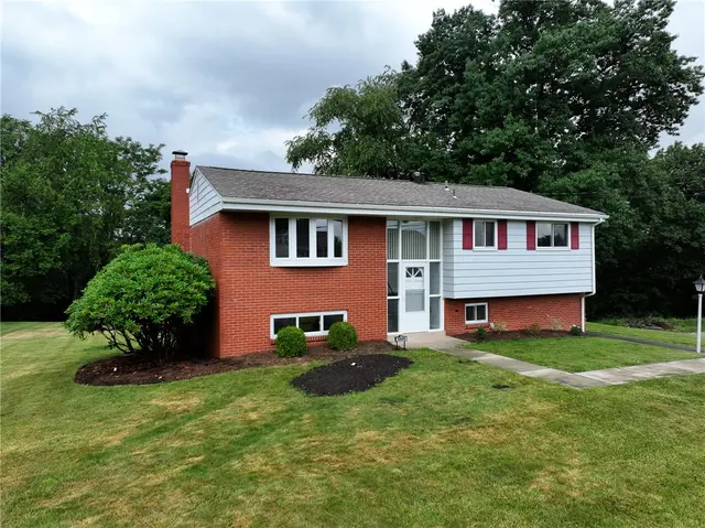 3885 COLDWATER DRIVE