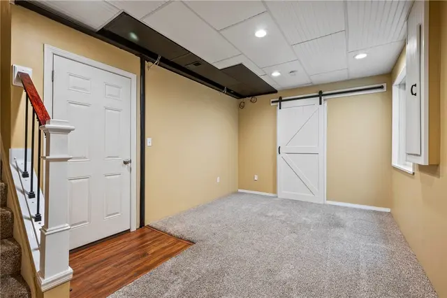 389 Marshall Heights Dr gallery image 9