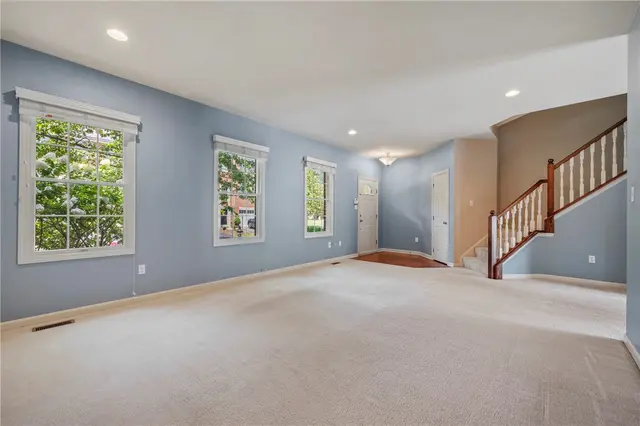 389 Marshall Heights Dr gallery image 38