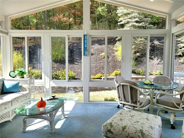 3893 Ashland Court gallery image 14