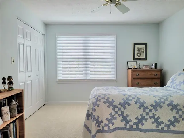 3893 Ashland Court gallery image 19