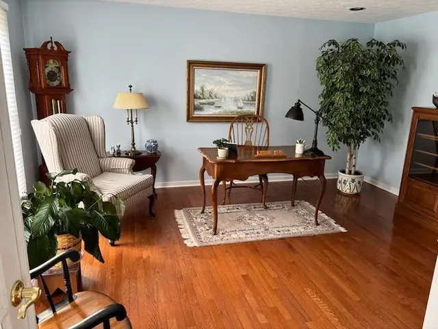 3893 Ashland Court gallery image 26
