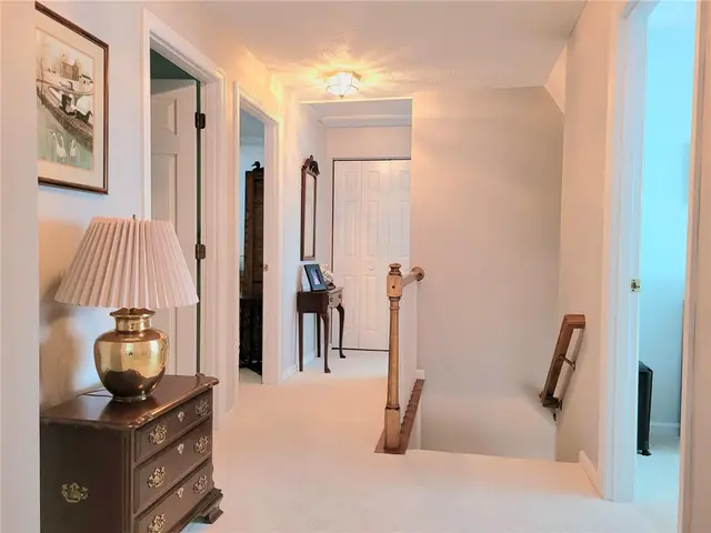 3893 Ashland Court gallery image 33