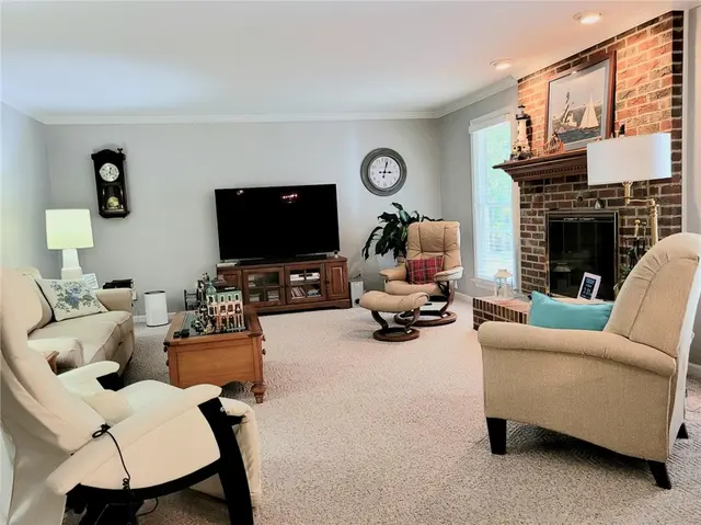 3893 Ashland Court gallery image 37