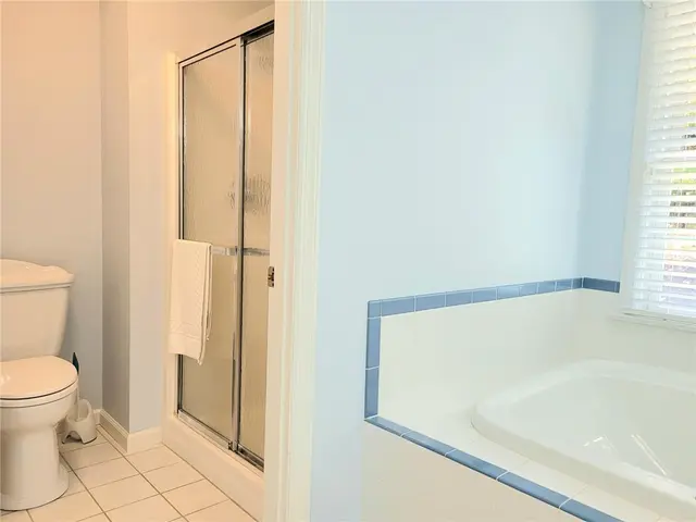 3893 Ashland Court gallery image 41