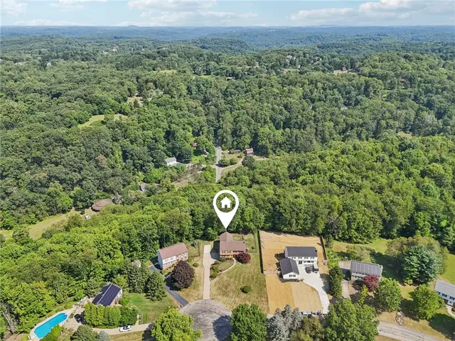 39 Canter Dr gallery image 49