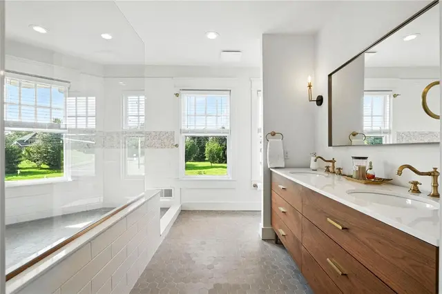 3901 Bakerstown Rd gallery image 32