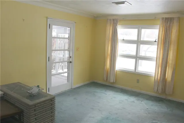 3903 Milton gallery image 6