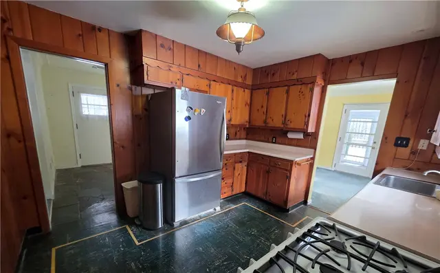 3903 Milton gallery image 8