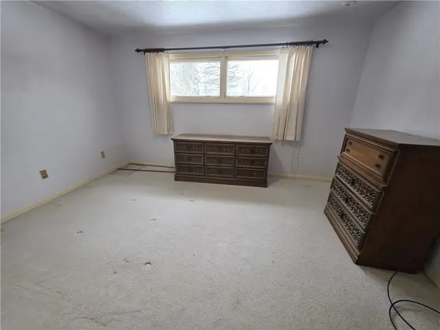 3903 Milton gallery image 16