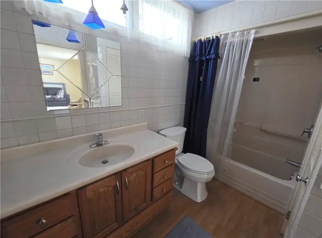 3903 Milton gallery image 32