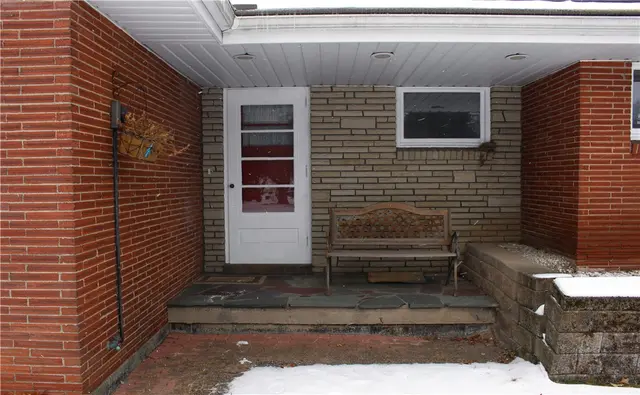 3903 Milton gallery image 42
