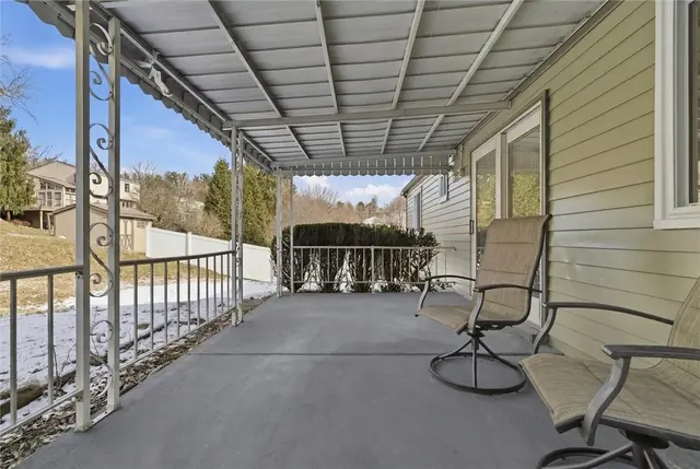 392 Seminole gallery image 31
