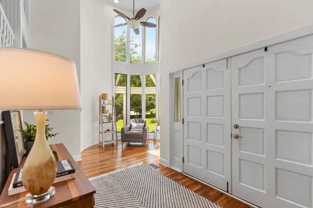 3920 Shadowood Circle gallery image 14