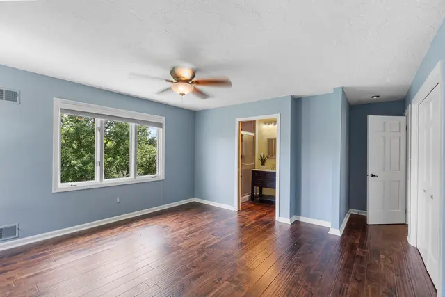 3920 Shadowood Circle gallery image 21