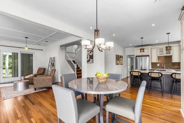 3920 Shadowood Circle gallery image 29